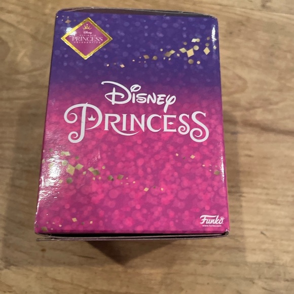 NIB Funko Minis Disney Princess #51 Belle Beauty & The Beast - Picture 3 of 7